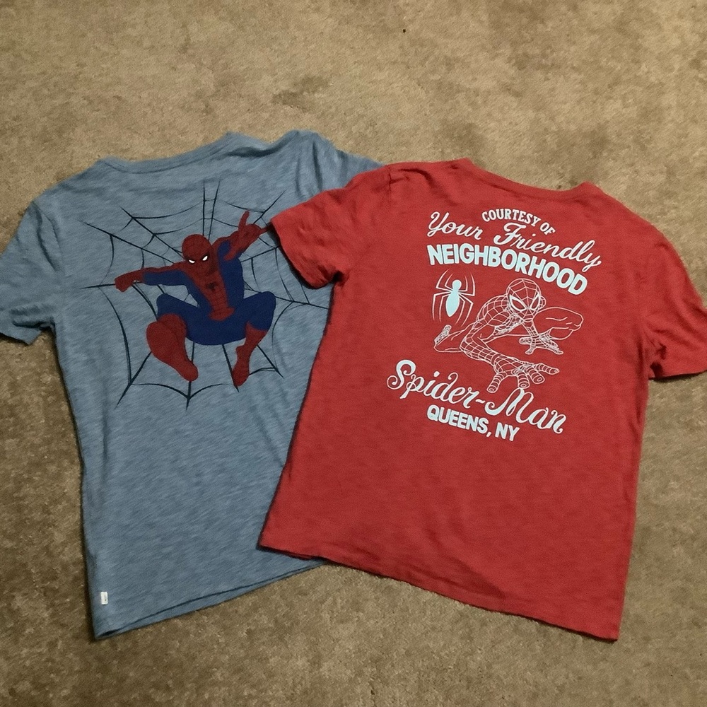 GAP Marvel Spiderman T shirts. Size XXL (14-16) EUC